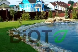 Устройство искусственного водоема